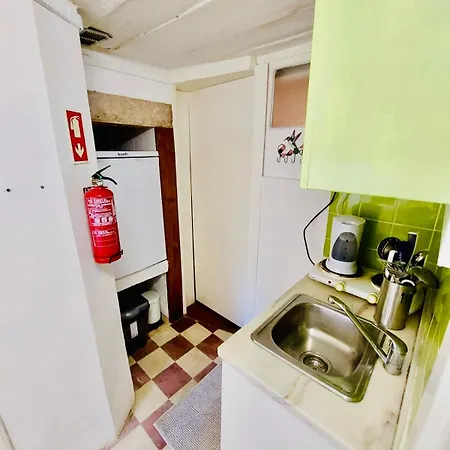 Alfama Charm - Authentic Experience Apartment